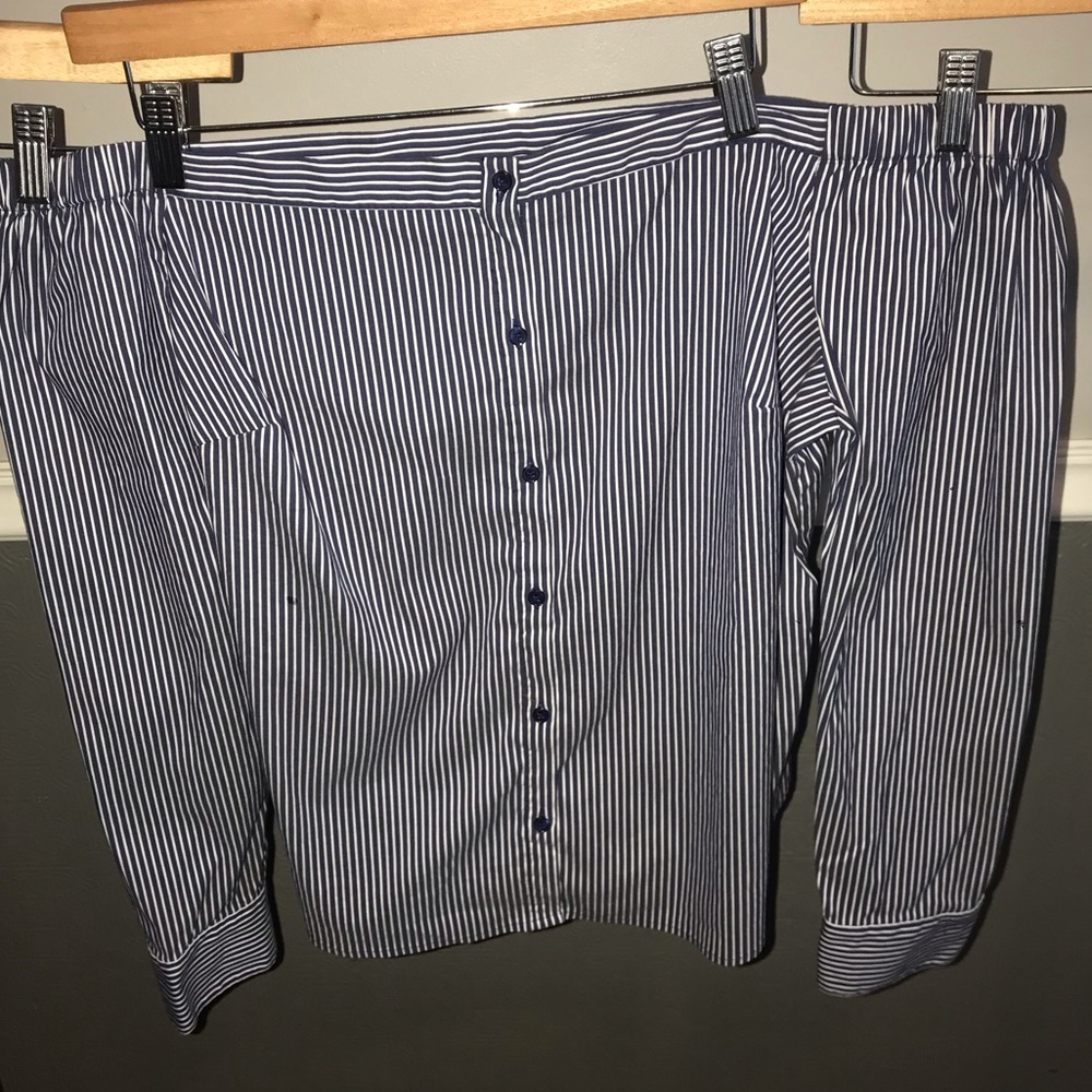 EXPRESS 🔹 Sophisticated Off-Shoulder L/S Blouse